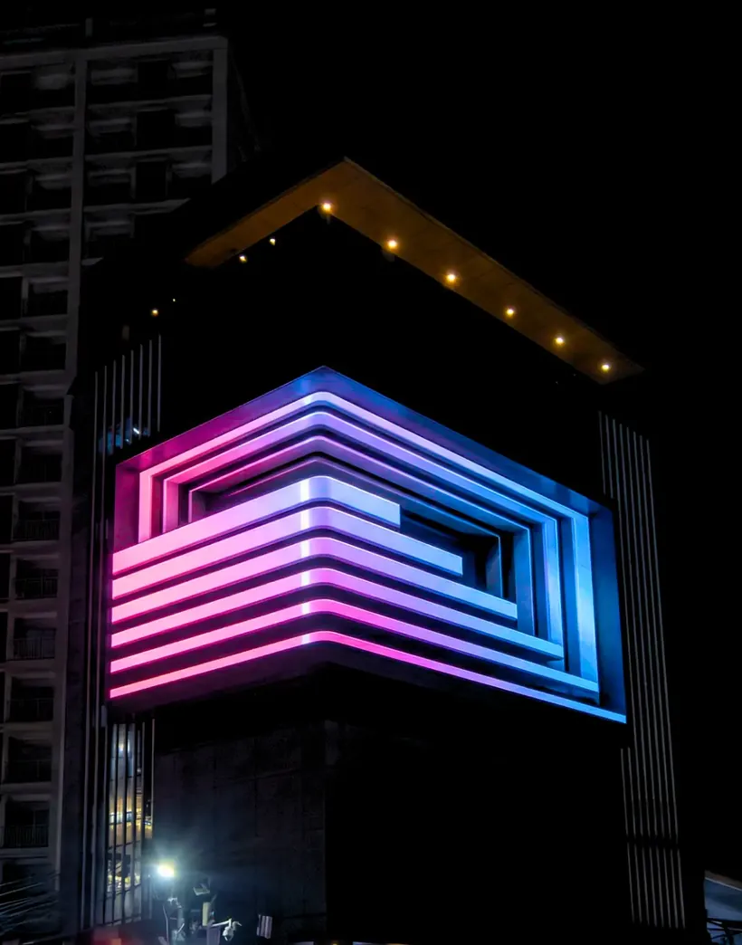 Arianzo Hotel 3D LED media facade in Cebu at night